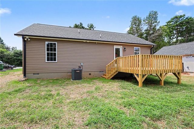 143 Gurney Kearns Road, Lexington, NC 27292