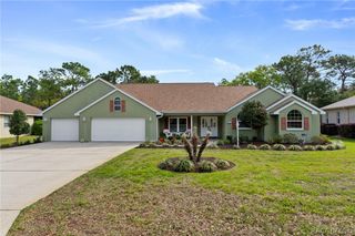 13 Cupania Court, Homosassa, FL 34446