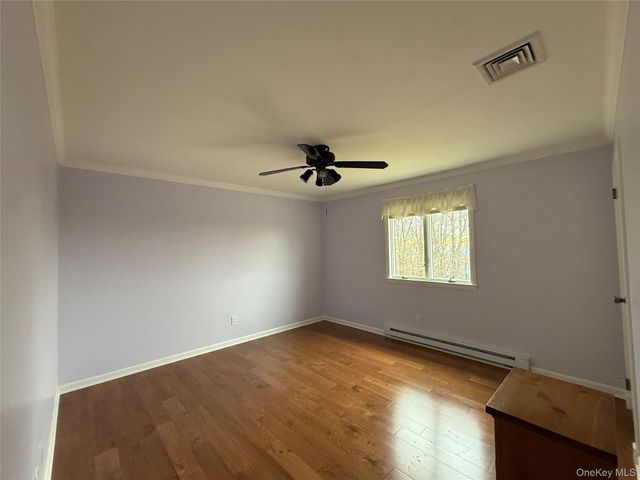 128 Lookout Pass, Stormville, NY 12582