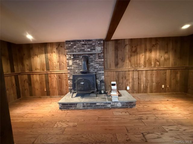 128 Lookout Pass, Stormville, NY 12582