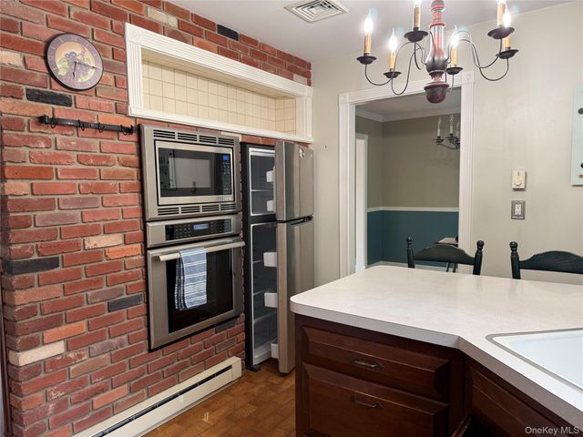 128 Lookout Pass, Stormville, NY 12582