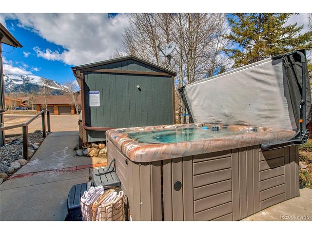 472 Ryan Gulch Rd, Silverthorne, CO 80498