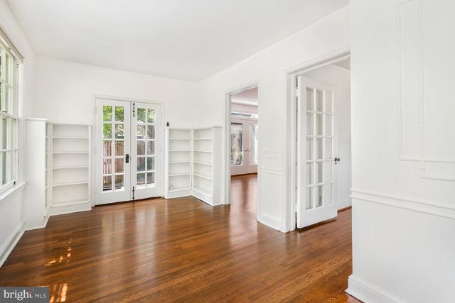 6704 MAPLE AVE, Chevy Chase, MD 20815