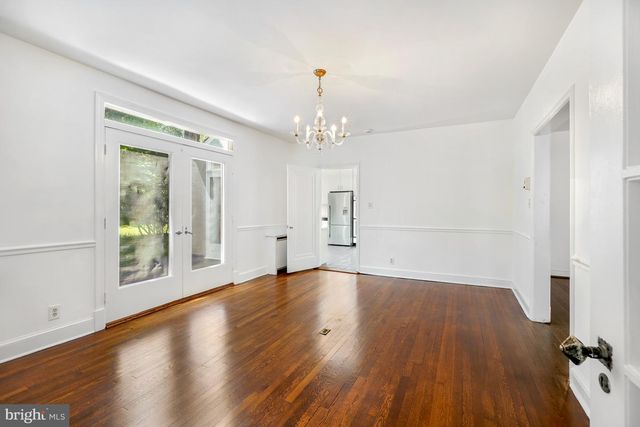 6704 MAPLE AVE, Chevy Chase, MD 20815