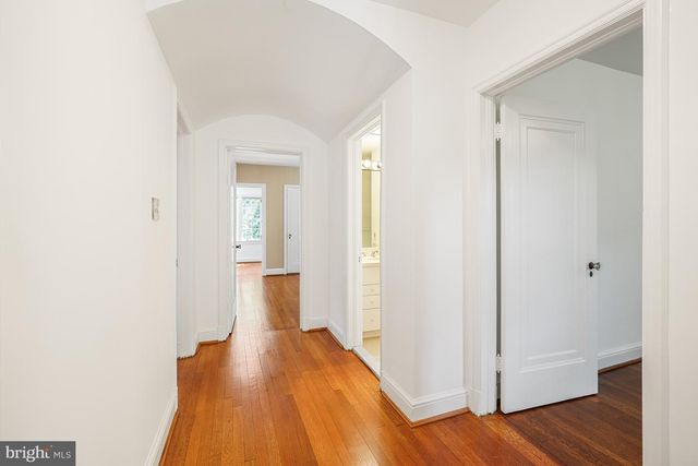 6704 MAPLE AVE, Chevy Chase, MD 20815