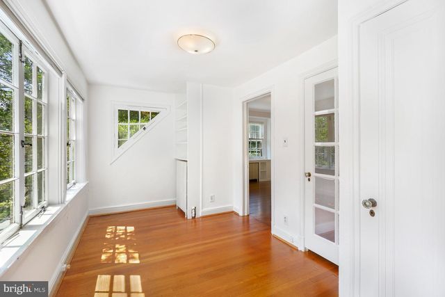 6704 MAPLE AVE, Chevy Chase, MD 20815