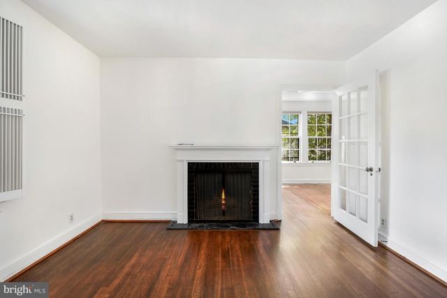 6704 MAPLE AVE, Chevy Chase, MD 20815