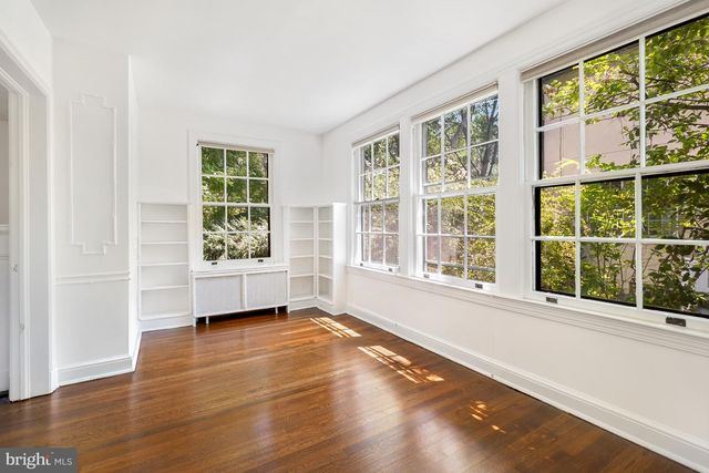 6704 MAPLE AVE, Chevy Chase, MD 20815