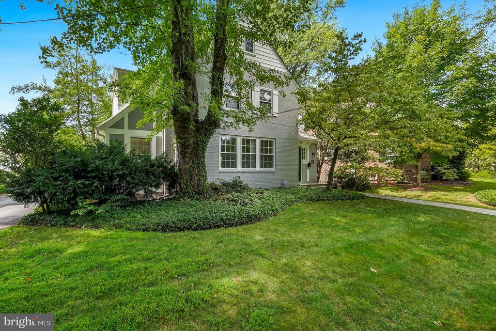6704 MAPLE AVE, Chevy Chase, MD 20815