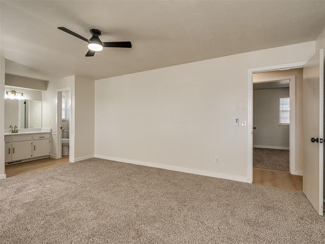 601 Wood Crest Street, Moore, OK 73160