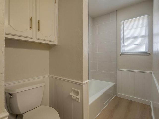 601 Wood Crest Street, Moore, OK 73160