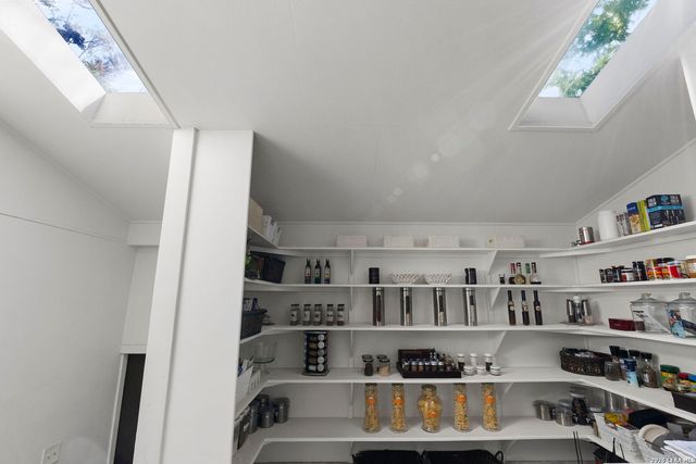 110 E Mulberry, San Antonio, TX 78212