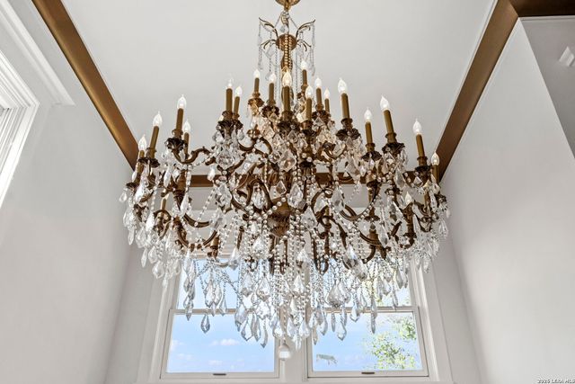 110 E Mulberry, San Antonio, TX 78212