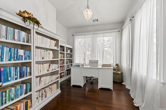 110 E Mulberry, San Antonio, TX 78212