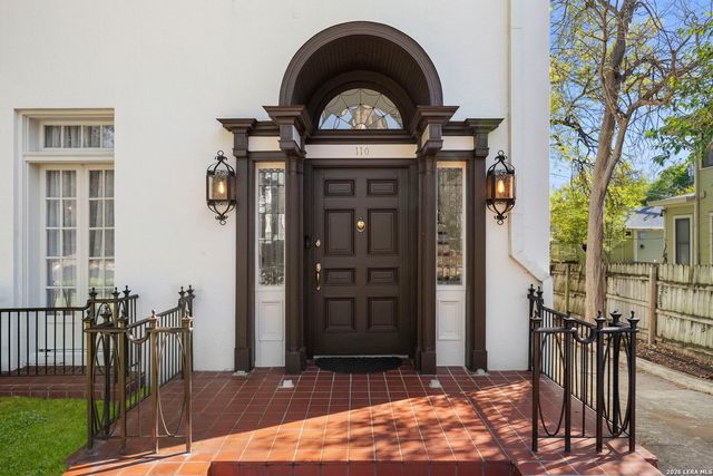 110 E Mulberry, San Antonio, TX 78212