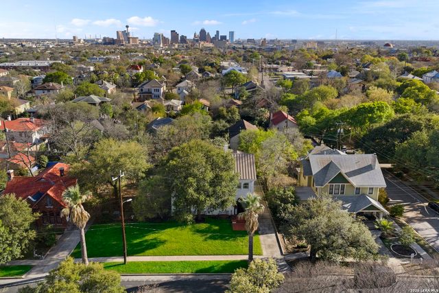 110 E Mulberry, San Antonio, TX 78212