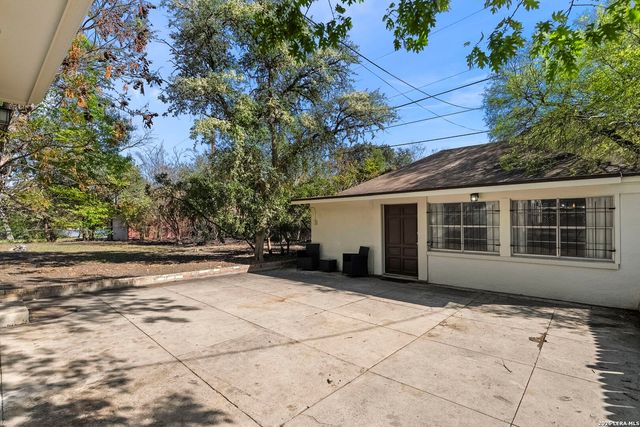 110 E Mulberry, San Antonio, TX 78212