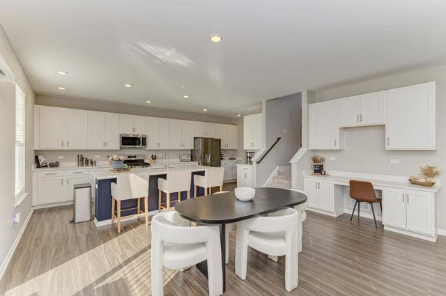 1189 Marlisle Drive, Hampshire, IL 60140