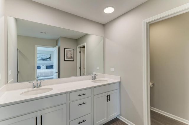 1189 Marlisle Drive, Hampshire, IL 60140