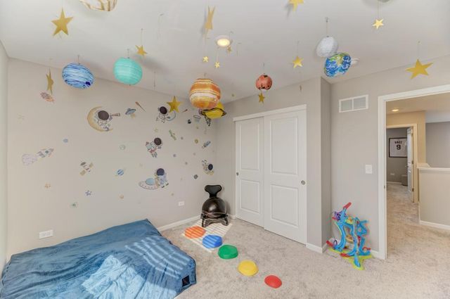 1189 Marlisle Drive, Hampshire, IL 60140