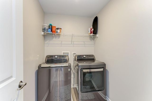 1189 Marlisle Drive, Hampshire, IL 60140