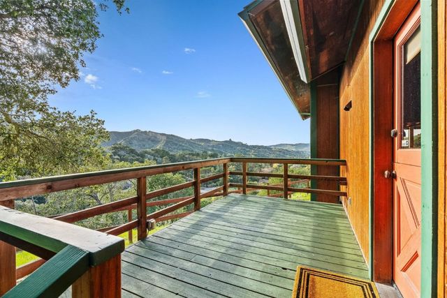 15460 Weather Rock Way, Salinas, CA 93908