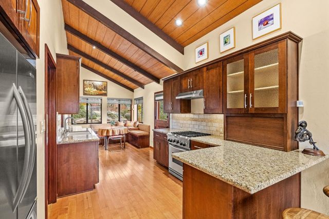 15460 Weather Rock Way, Salinas, CA 93908