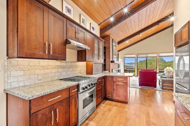 15460 Weather Rock Way, Salinas, CA 93908