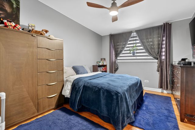 8632 New England Avenue, Burbank, IL 60459