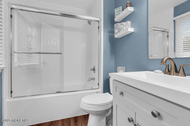 2 Elizabeth Court, Howell, NJ 07731