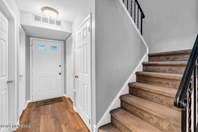2 Elizabeth Court, Howell, NJ 07731
