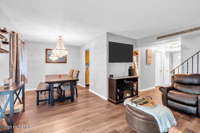 2 Elizabeth Court, Howell, NJ 07731