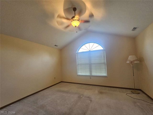 1210 Pebble Chase Circle NE, Massillon, OH 44646