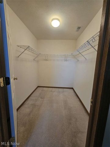 1210 Pebble Chase Circle NE, Massillon, OH 44646