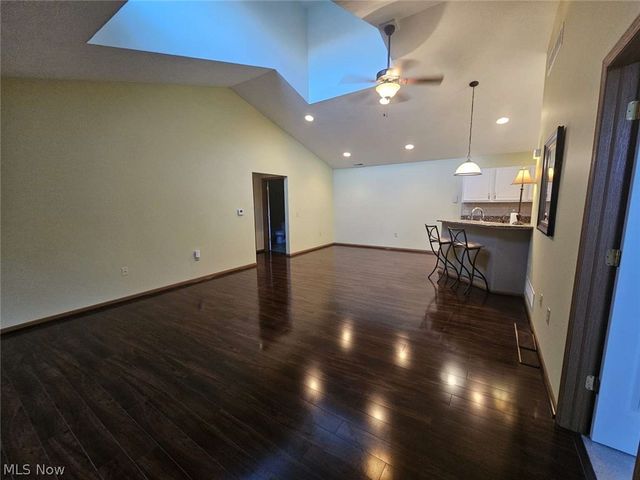 1210 Pebble Chase Circle NE, Massillon, OH 44646