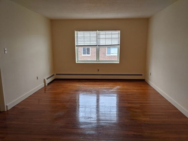 14A Grove St 9, Arlington, MA 02476