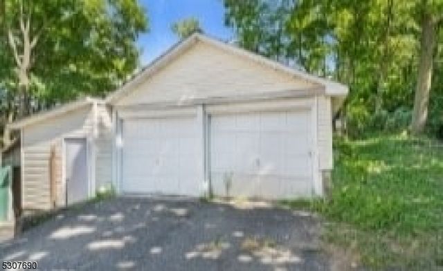 11 Mabie St, Franklin Boro, NJ 07416