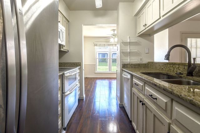 2012 Court Place, Garland, TX 75041