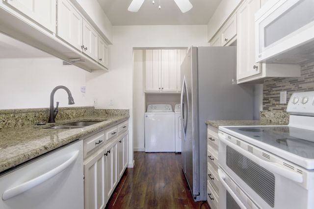 2012 Court Place, Garland, TX 75041