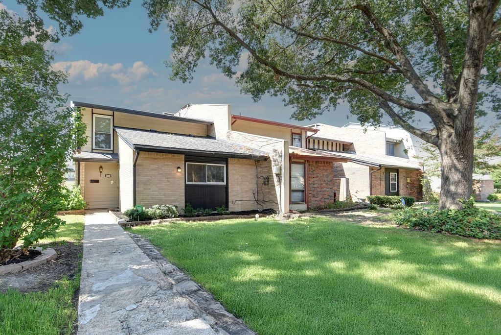 2012 Court Place, Garland, TX 75041