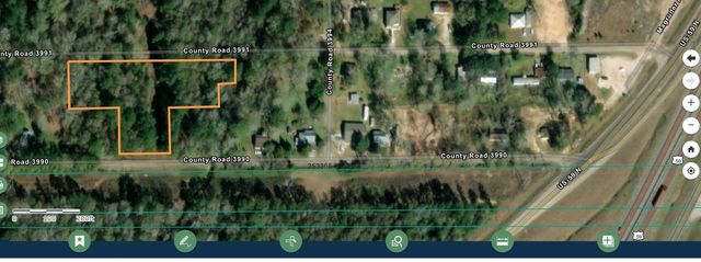 246 Countyroad 3990, Cleveland, TX 77328