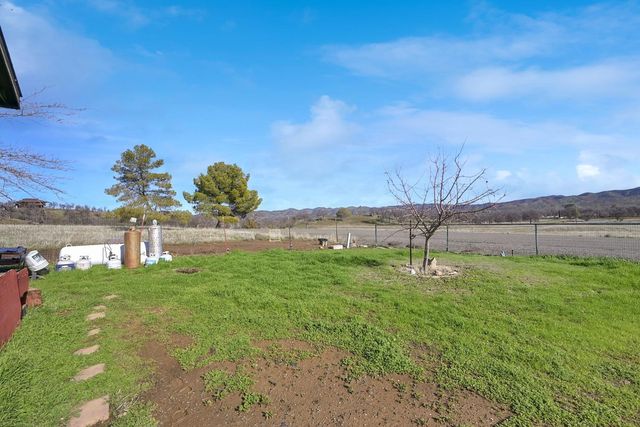 451 Lake Park Dr, Stonyford, CA 95979