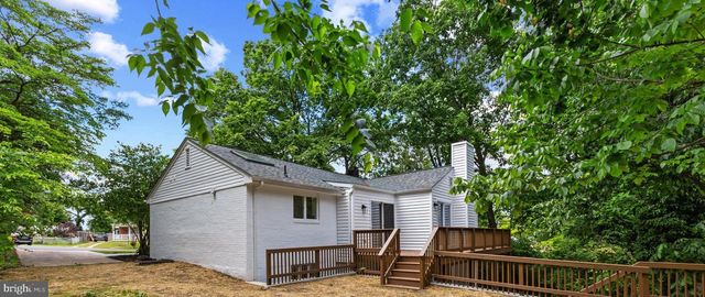 6211 HOUSTON CT, Alexandria, VA 22310