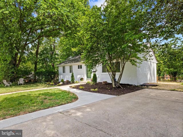 6211 HOUSTON CT, Alexandria, VA 22310