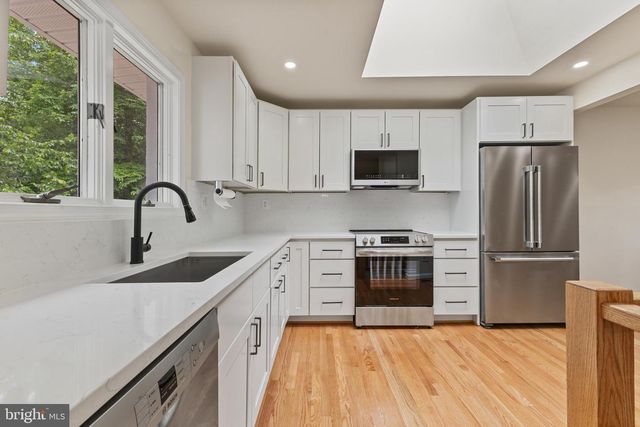 6211 HOUSTON CT, Alexandria, VA 22310