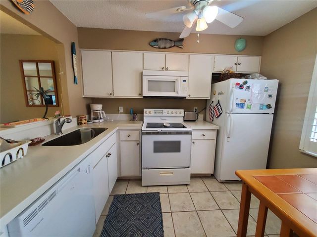 1400 ARROWHEAD CIRCLE W, Clearwater, FL 33759