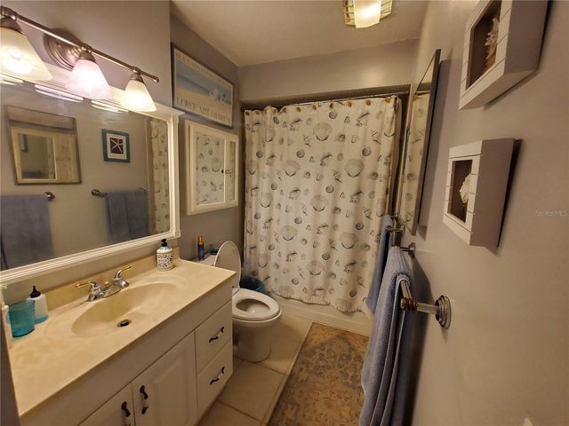 1400 ARROWHEAD CIRCLE W, Clearwater, FL 33759