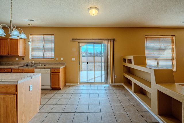 10416 Rosefinch Drive NW, Albuquerque, NM 87114