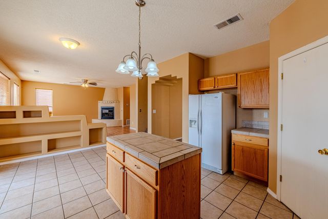 10416 Rosefinch Drive NW, Albuquerque, NM 87114