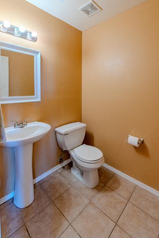 10416 Rosefinch Drive NW, Albuquerque, NM 87114